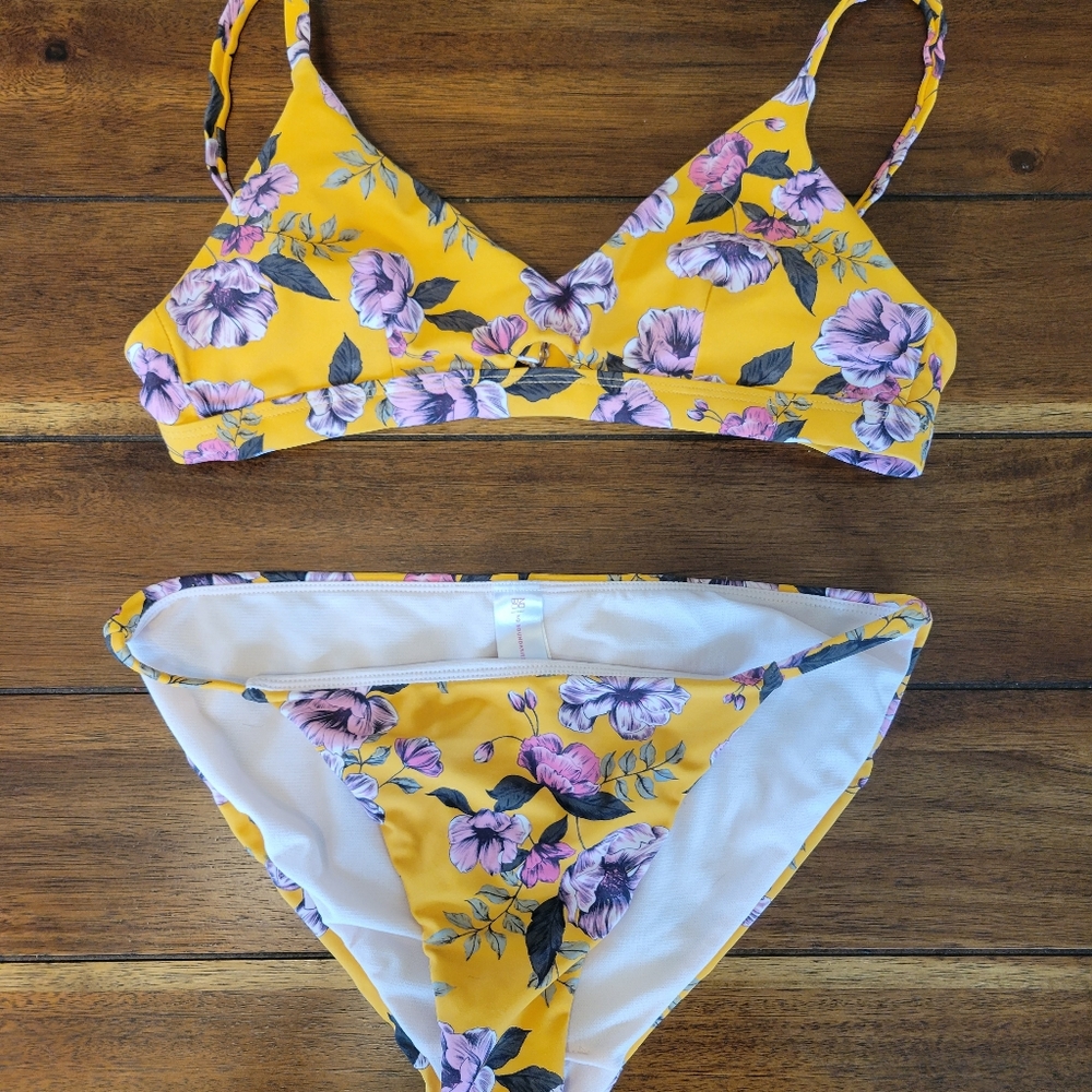 No Boundaries Yellow Floral Bikini Swim Set Medium